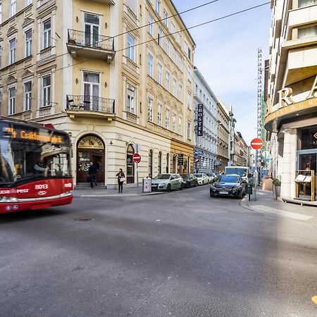 Central Premier Apartment Budapešť Exteriér fotografie